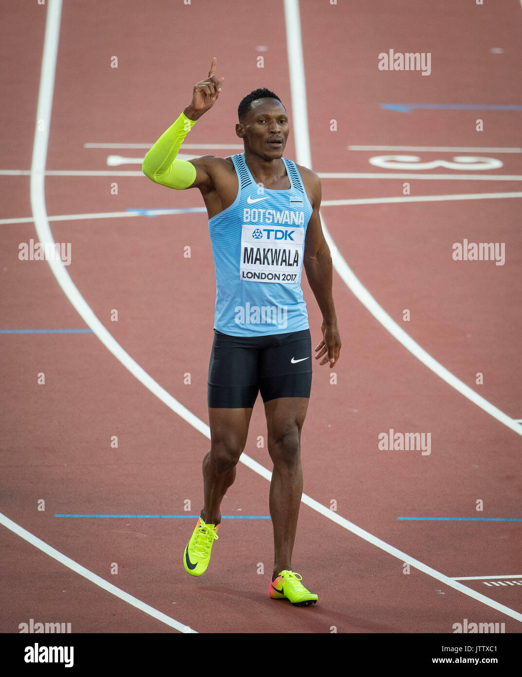Isaac MAKWALA von Botswana feiert seinen 400 m Wärme gewinnen (44,30) Während der IAAF Leichtathletik Weltmeisterschaften 2017 Tag drei bei den Olympischen Park, London, England am 6. August 2017. Foto von Andy Rowland. Stockfoto