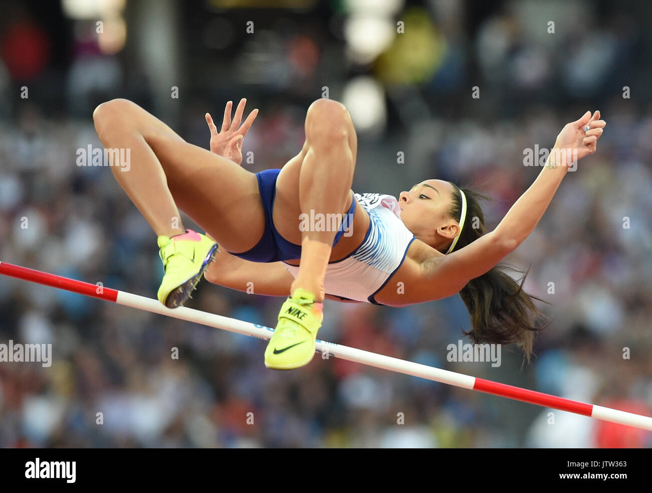 London, Großbritannien. 10 Aug, 2017. Katarina Johnson-Thompson, Großbritannien, beim Hochsprung Qualifikation in London im Jahr 2017 Leichtathletik-WM Leichtathletik. beim Hochsprung Qualifikation in London im Jahr 2017 IAAF Weltmeisterschaften in der Leichtathletik. Credit: Ulrik Pedersen/Alamy leben Nachrichten Stockfoto