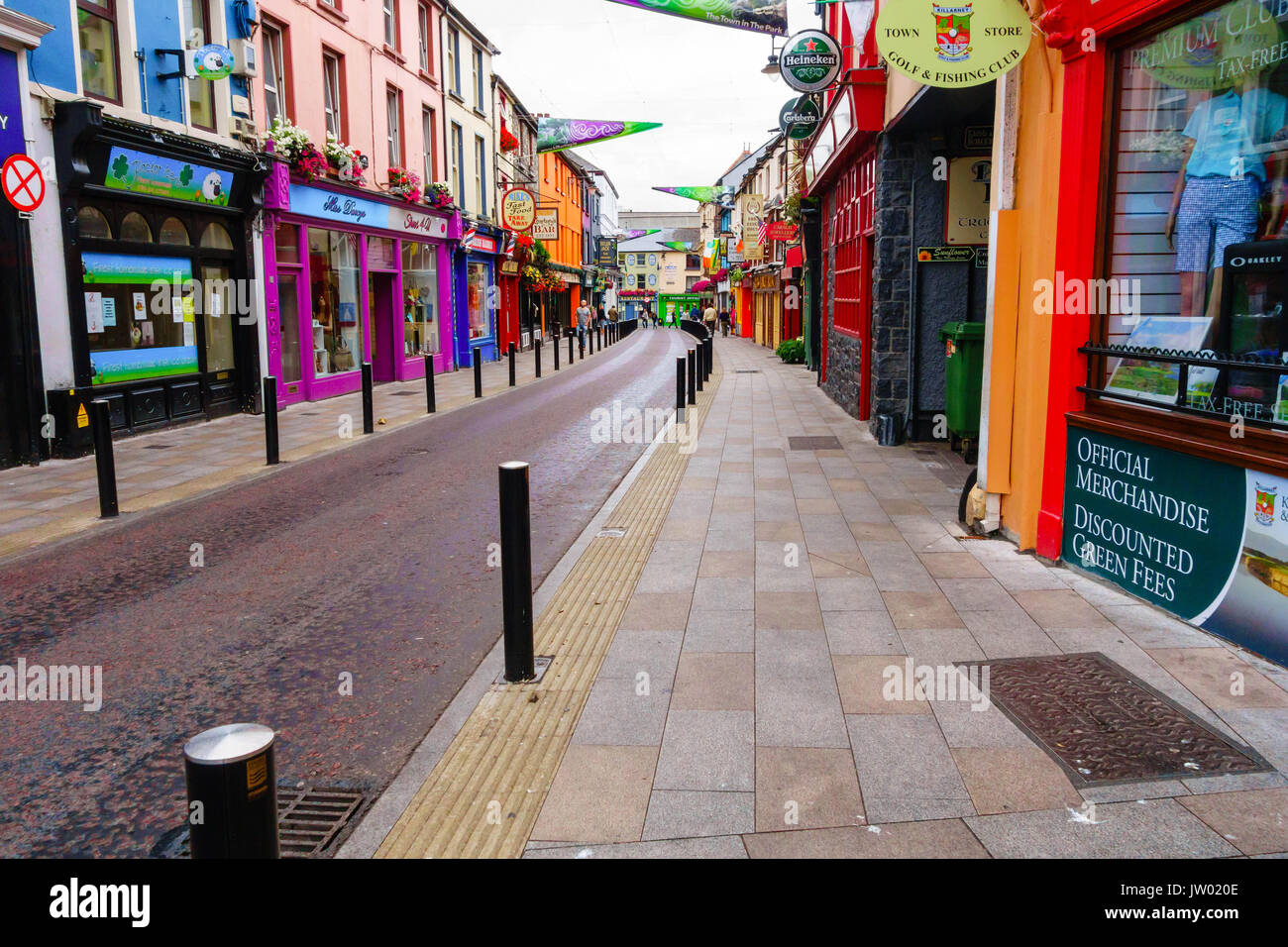 Blick entlang Plunkett Street Killarney County Kerry Irland. Juli 2017 Stockfoto