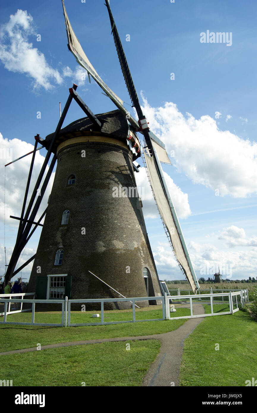 Holländische Windmühle nicht weit von Volendam, Niederlande Stockfoto