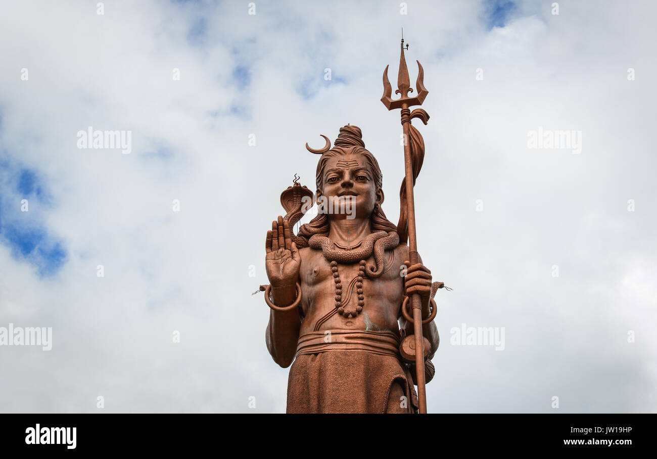 Teil von Lord Shiva am Grand Bassin in Mauritius. Die 108 ft Statue von Shiva in Grand Bassin in der zentralen Hochebene von Mauritius ist wirklich ziemlich beeindruckt, Stockfoto