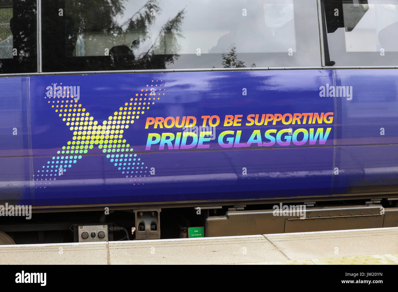 Scotrail zeigen Unterstützung für Glasgow Gay Pride Stockfoto