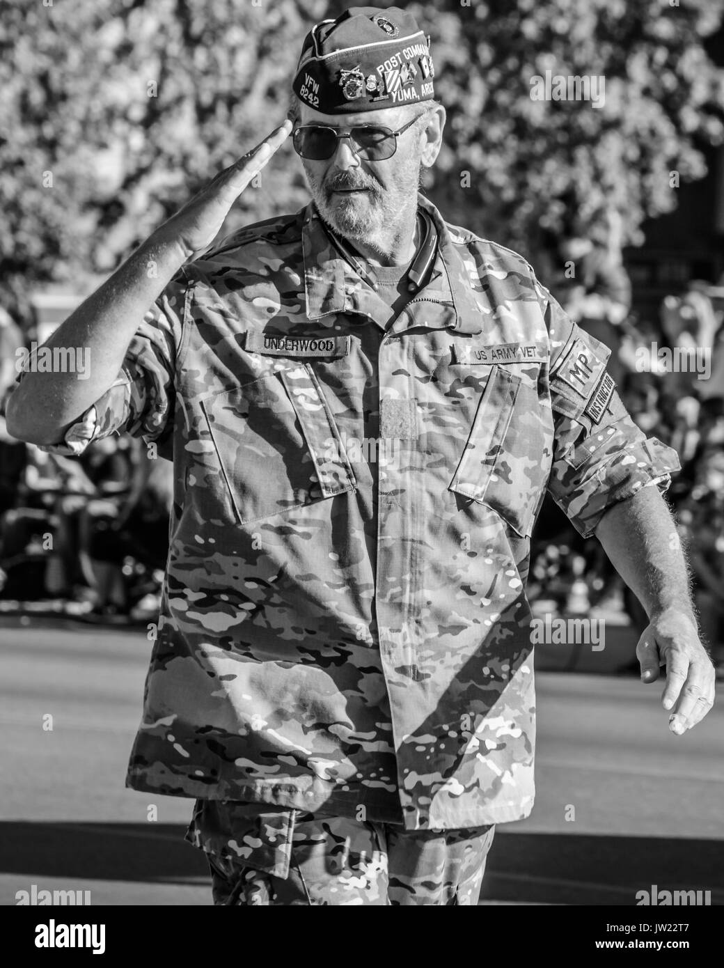 Veterans Day Parade auf dem Weg nach Unten 4. Ave in Yuma, AZ am Morgen des 11. November 2016 Stockfoto