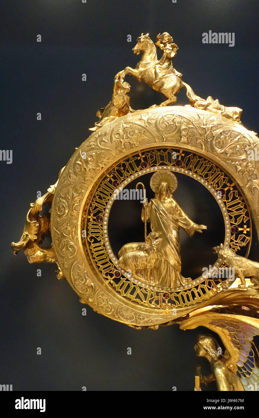 Mitarbeiter des Bischofs von Tuy, durch Masriera Brüder, Anzeigen 3, Katalanisch, 1907 AD, Gold mit Elfenbein Figuren zugeschrieben E Bernabes Museo Nacional de Artes Decorativas Madrid, Spanien DSC 08047 Stockfoto