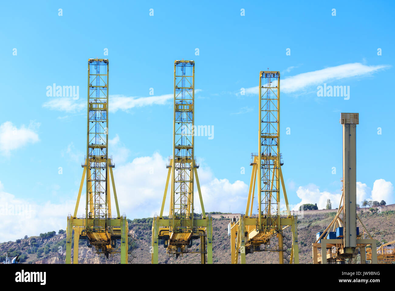 Fracht Betrieb an der Küste von Barcelona, Spanien Stockfoto