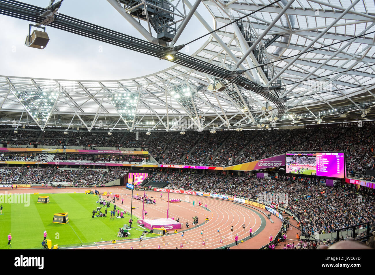 Ventilatoren, Jubeln, Anhänger, Welt, Athletik, Event, London Stadion, West Ham, Fußball, Boden, Queen Elizabeth Park, Stratford, London, England, Großbritannien, Großbritannien, Europa. Stockfoto