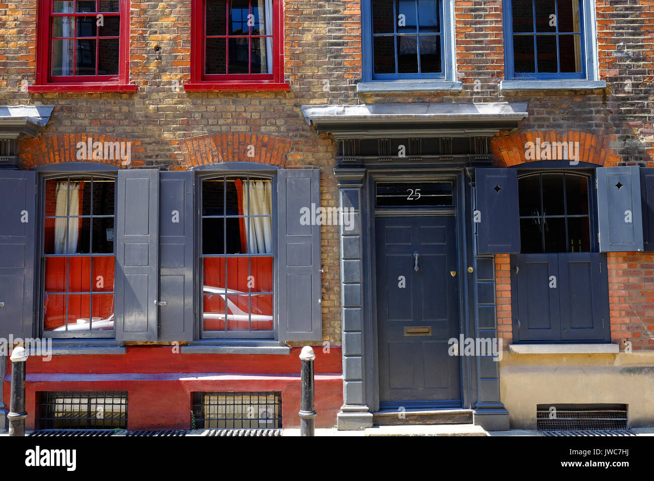 Schönes Haus in Wilkes Street in der Nähe der Brick Lane und Spitalfields Markets im East End von London Stockfoto