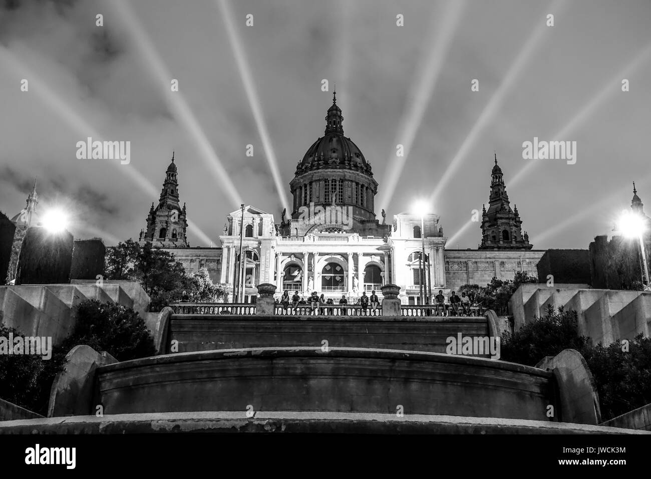 Palau Nacional - National Palace Barcelona und MNAC Museum bei Nacht Stockfoto