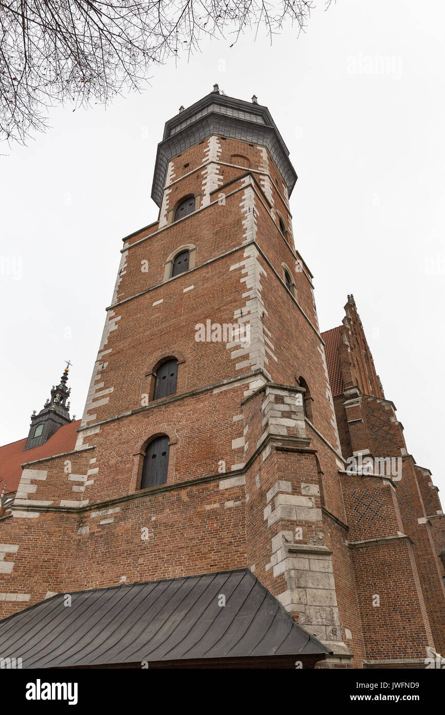 Römisch-katholische Kirche aus dem 14. Jahrhundert Corpus Christi Basilika im Jüdischen Viertel Kazimierz. Krakau, Polen. Stockfoto