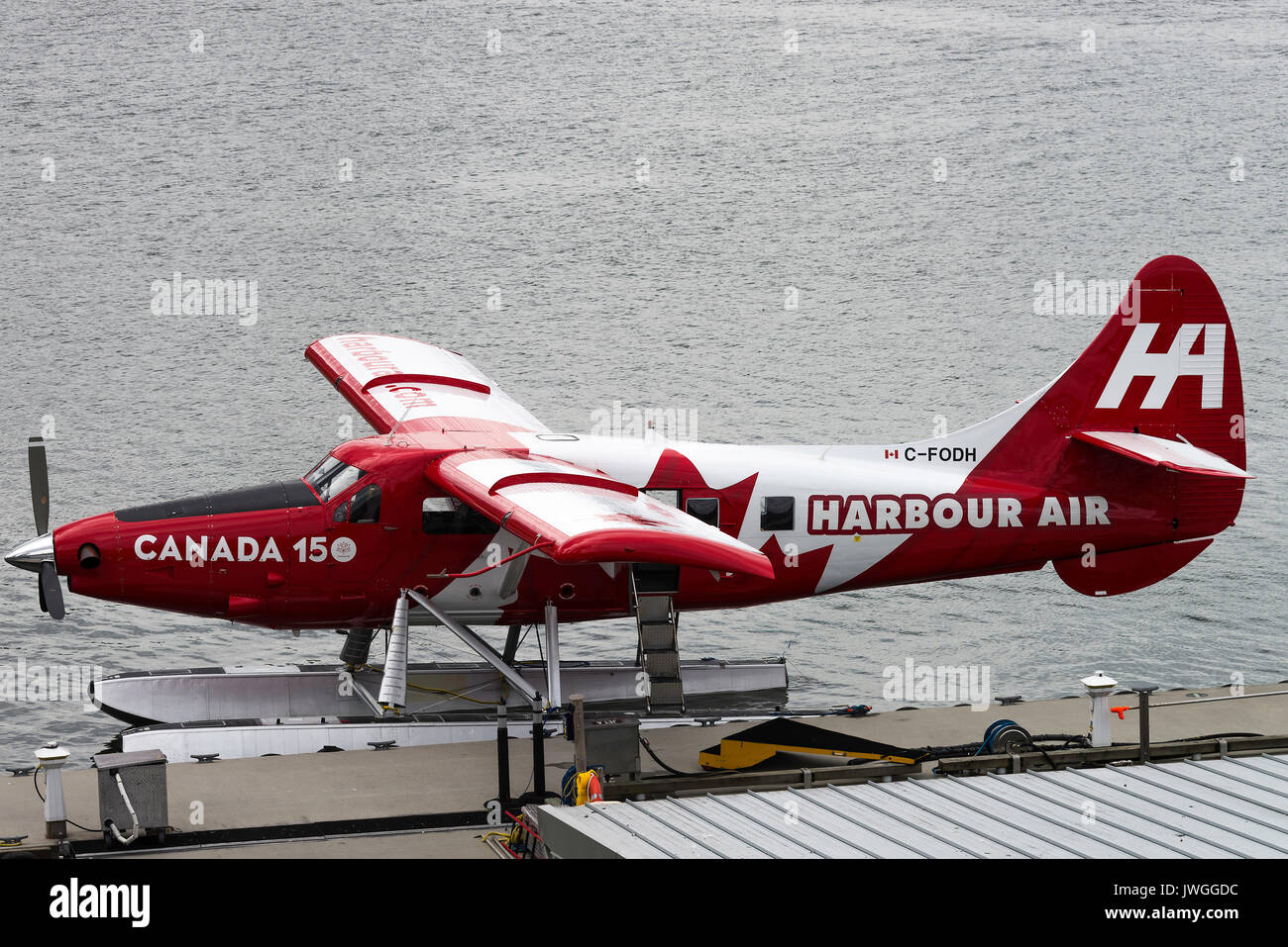 Harbour Air Wasserflugzeug günstig an der Anlegestelle auf dem Wasser in Vancouver British Columbia Kanada Stockfoto