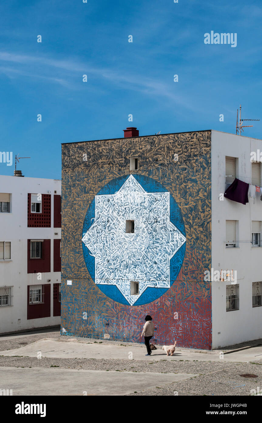 Murales auf die Paläste der neuen Stadt Tarifa, alten Stadt als griechische und römische Kolonie auf der südlichsten Küste von Spanien gegründet. Stockfoto