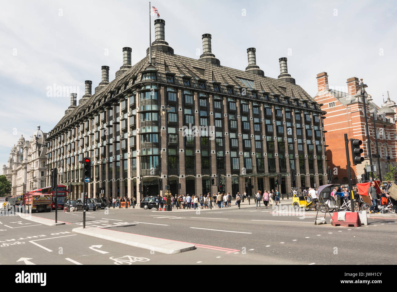 Die Außenfassade des Portcullis House, Westminster, London, UK, Stockfoto