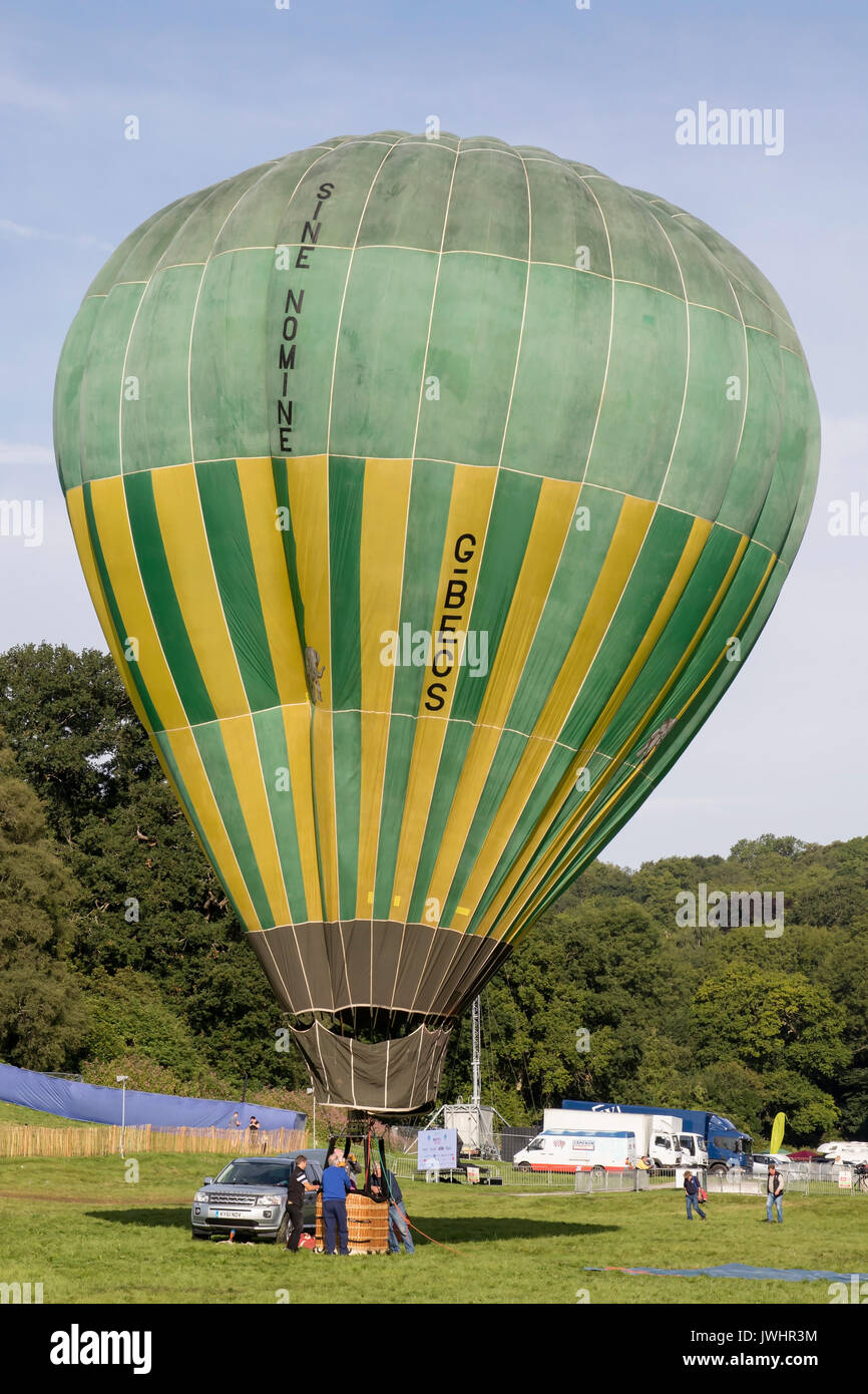 G-becs Donner AX6 der britischen Balloon Museum an der Bristol International Balloon Fiesta 2017 in Ashton Hof Immobilien in Bristol, England statt. Stockfoto