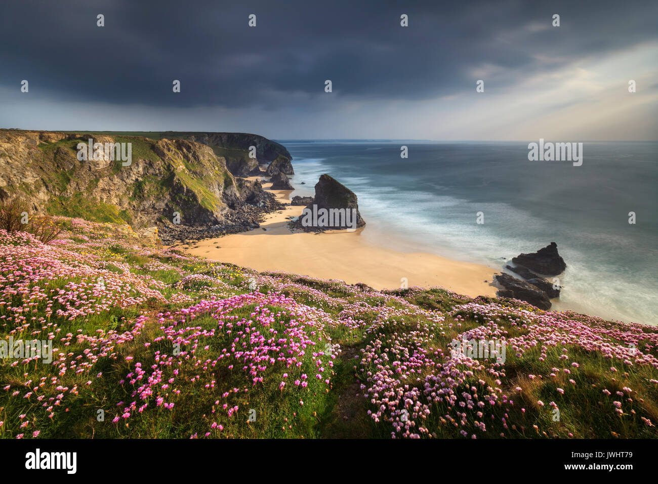 Die Bedruthan Steps in Cornwall. Stockfoto