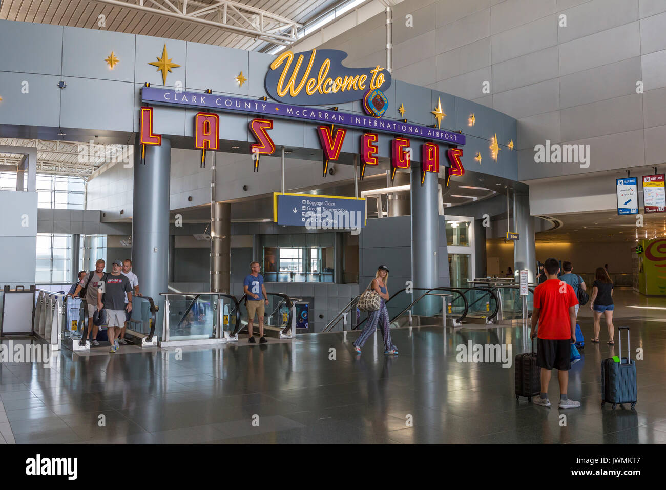 Ein Zeichen im Internationalen Flughafen McCarran begrüßt Reisende in Las Vegas. Der Flughafen ist im Paradies in Clark County, Nevada, gelegen. Stockfoto
