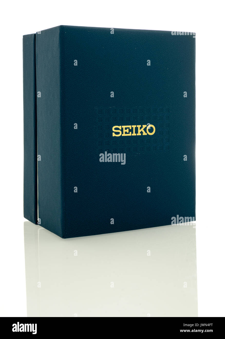 Winneconne, WI - 12. August 2017: ein Seiko Watch Box auf einem isolierten Hintergrund. Stockfoto