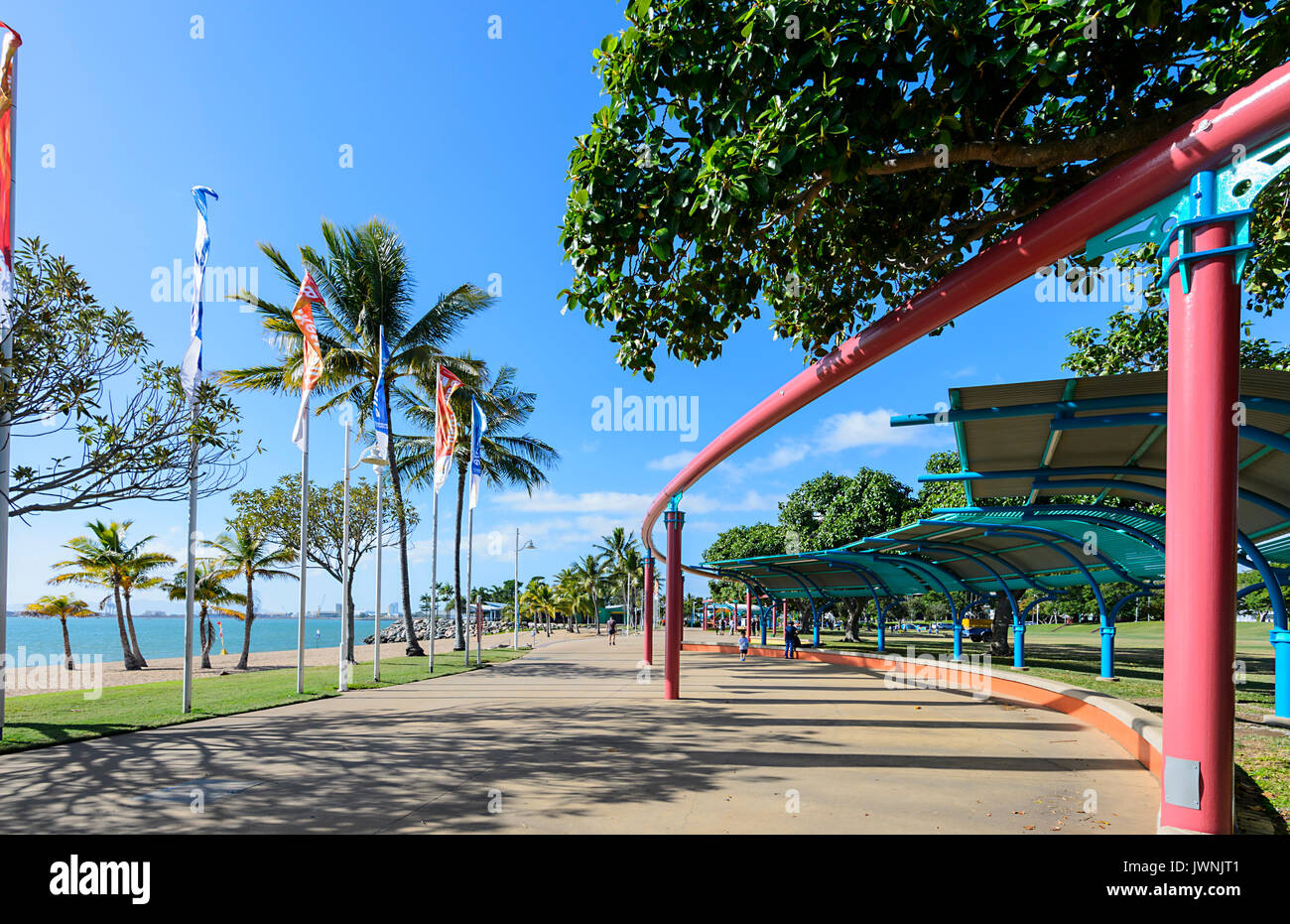 Blick auf den Strand, Esplanade, Townsville, Queensland, Queensland, Australien Stockfoto
