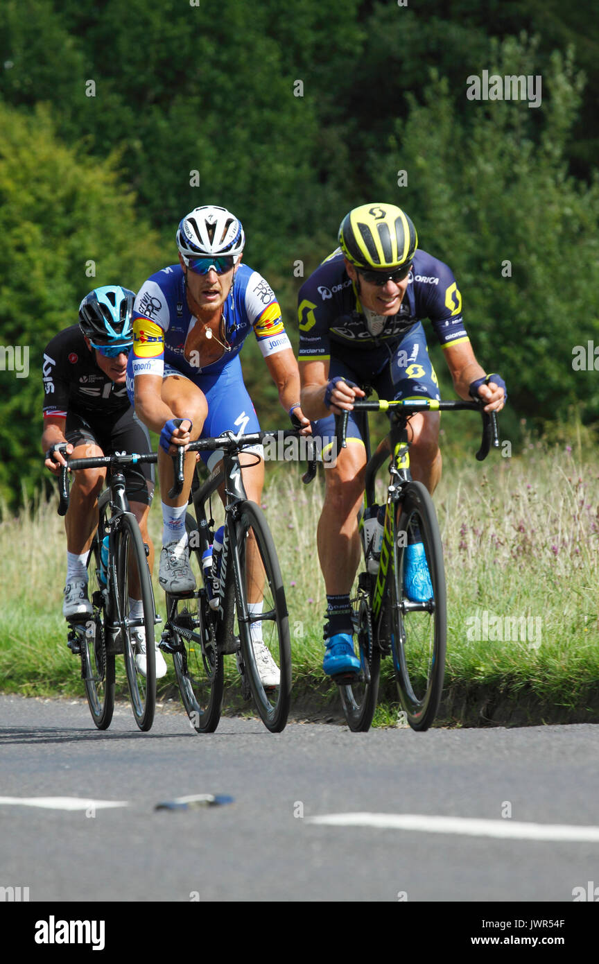 Prudential Fahrt London Surrey klassischen Radrennen 30. Juli 2017 abgespaltene Gruppe bestehend aus Matteo Trentin (ITA) Schnelle Step-Floors, Daryl Impey (R Stockfoto