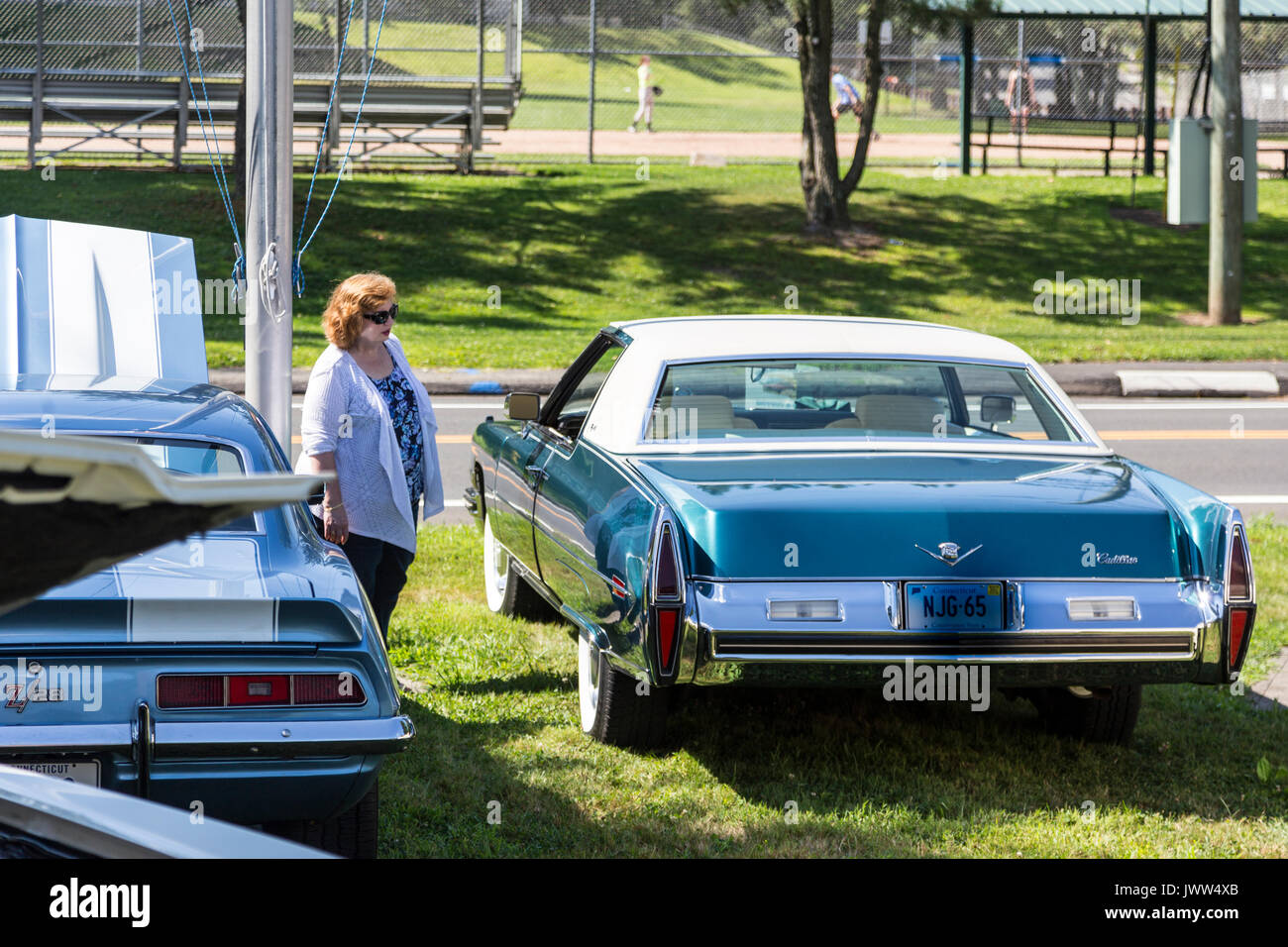 Norwalk, Connecticut, USA, Sonntag, 13. August 2017 Es war ein warmer 80 (f) Grad Tag mit geringer Luftfeuchtigkeit für die lokale American Legion Post 12 Auto zeigen. Viele der Teilnehmer erlebt es die Jugend auf Autos, die Sie mit besten Mädchen am Tag Nacht fuhren. Von 1920 Packard bis 1960 Miniaturen. Die Autos restauriert und durch Mitglieder der lokalen Car Club und alle angezeigten für alle zu genießen. Credit: Craig Perry/Popupphoto/Alamy Live News Credit: Popupphoto/Alamy leben Nachrichten Stockfoto