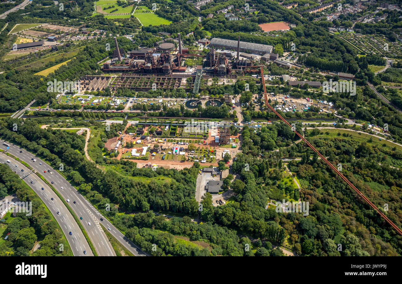Landschaftspark Duisburg - Nord, Emscherstraße, 24h-Radrennen, Industriekultur, Weltkulturerbe, Duisburg, Ruhrgebiet, Nordrhein-Westfalen, Stockfoto