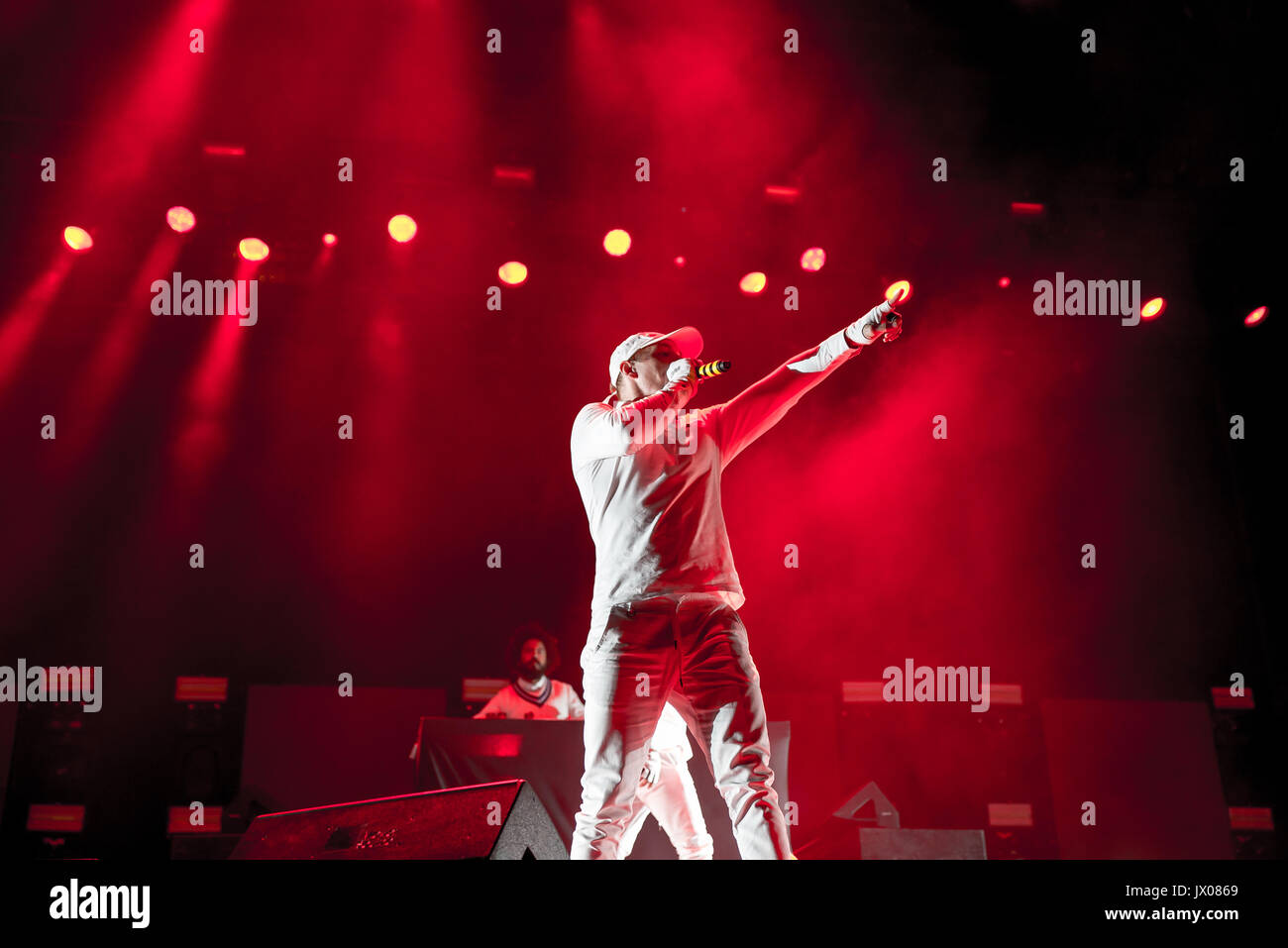 BENICASSIM, Spanien - 14 JUL: Major Lazer (elektronische Musikband bestehend aus Produzent Diplo, Jillionaire und Walshy Fire) führen im Konzert in F Stockfoto