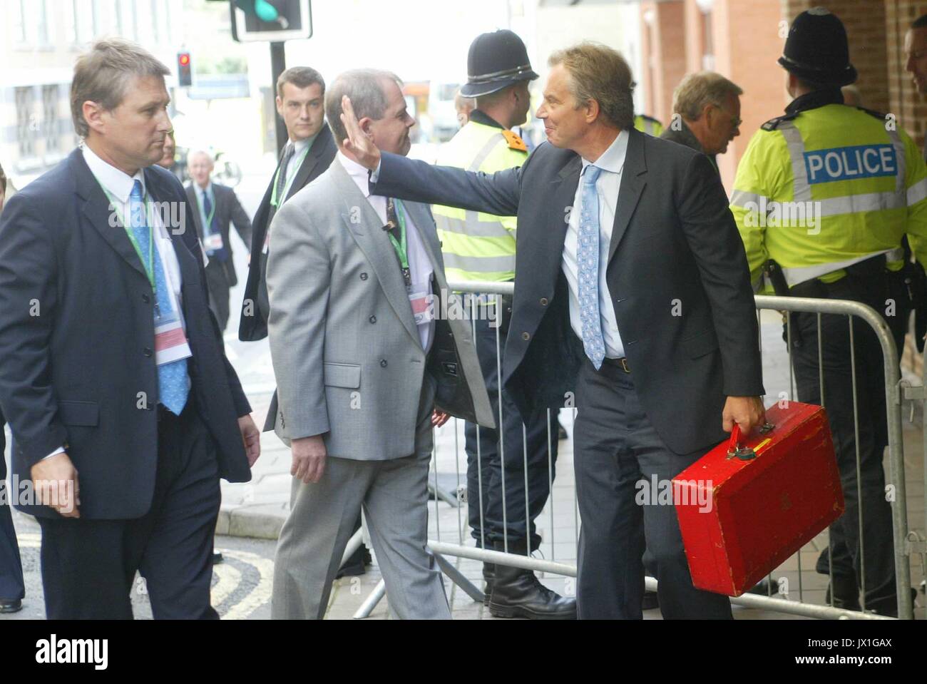 CONNORS BRIGHTON 01273 486851 BILD VON NIGEL BOWLES07860 839102 13/08/04 TUC-Konferenz in Brighton 2004 Tony BLAIR KOMMT IN BRIGHTON Stockfoto