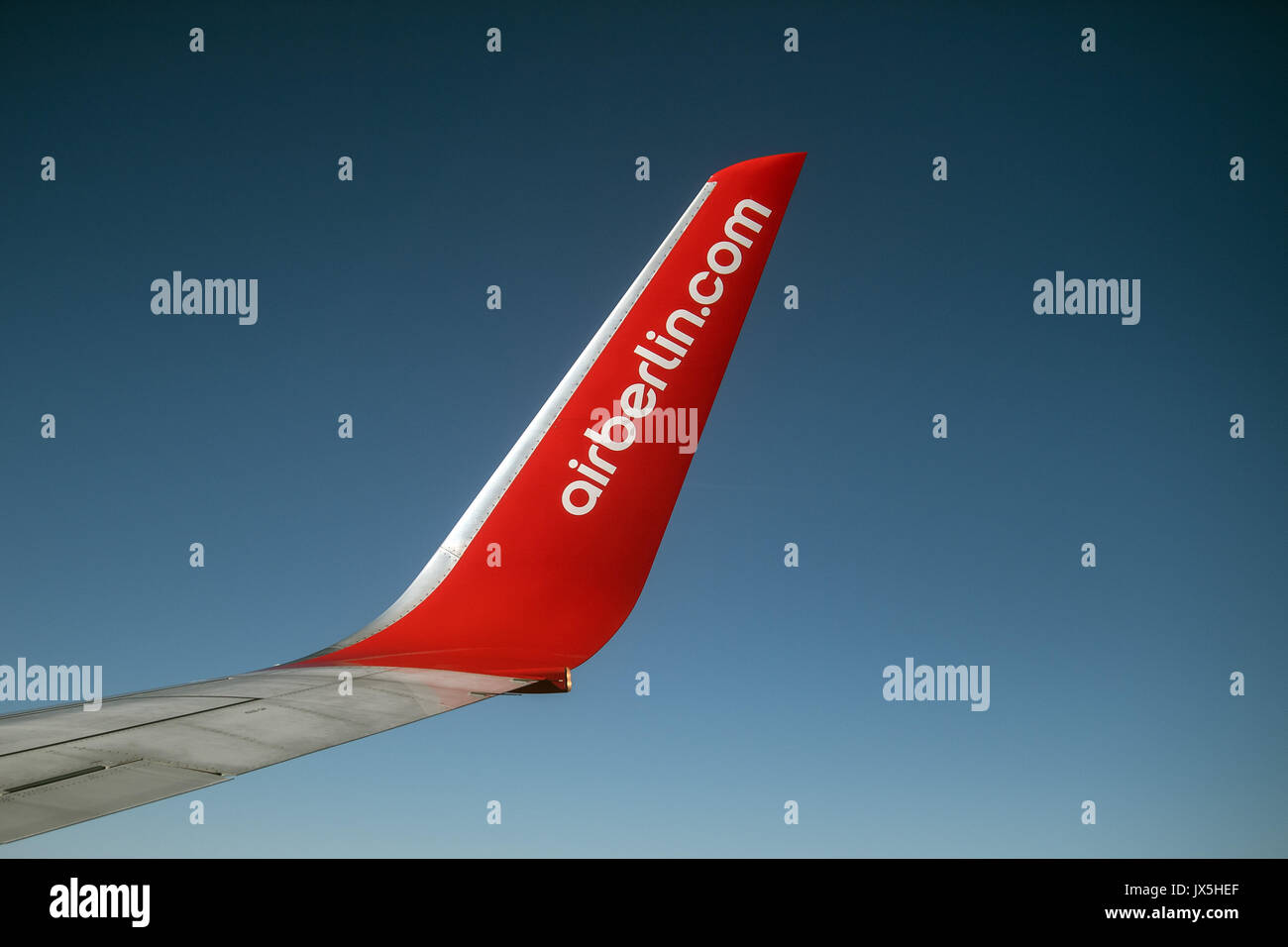 Datei - Datei Bild vom 14. Februar 2017 Übersicht airberlin.com auf dem Winglet einer Boeing 737 ...