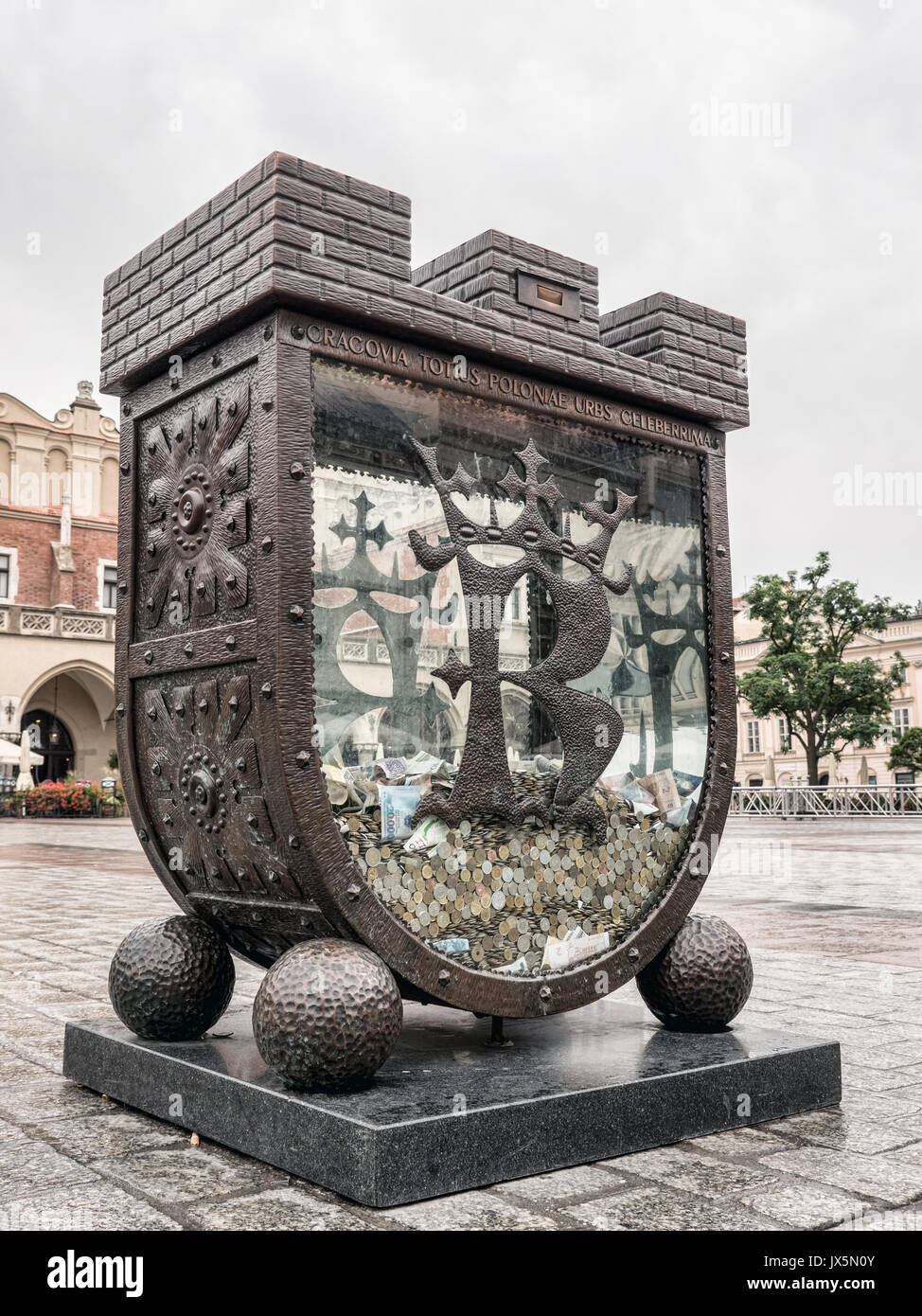 Stilisierte Geld-Box am Marktplatz in Krakau, Polen Stockfoto
