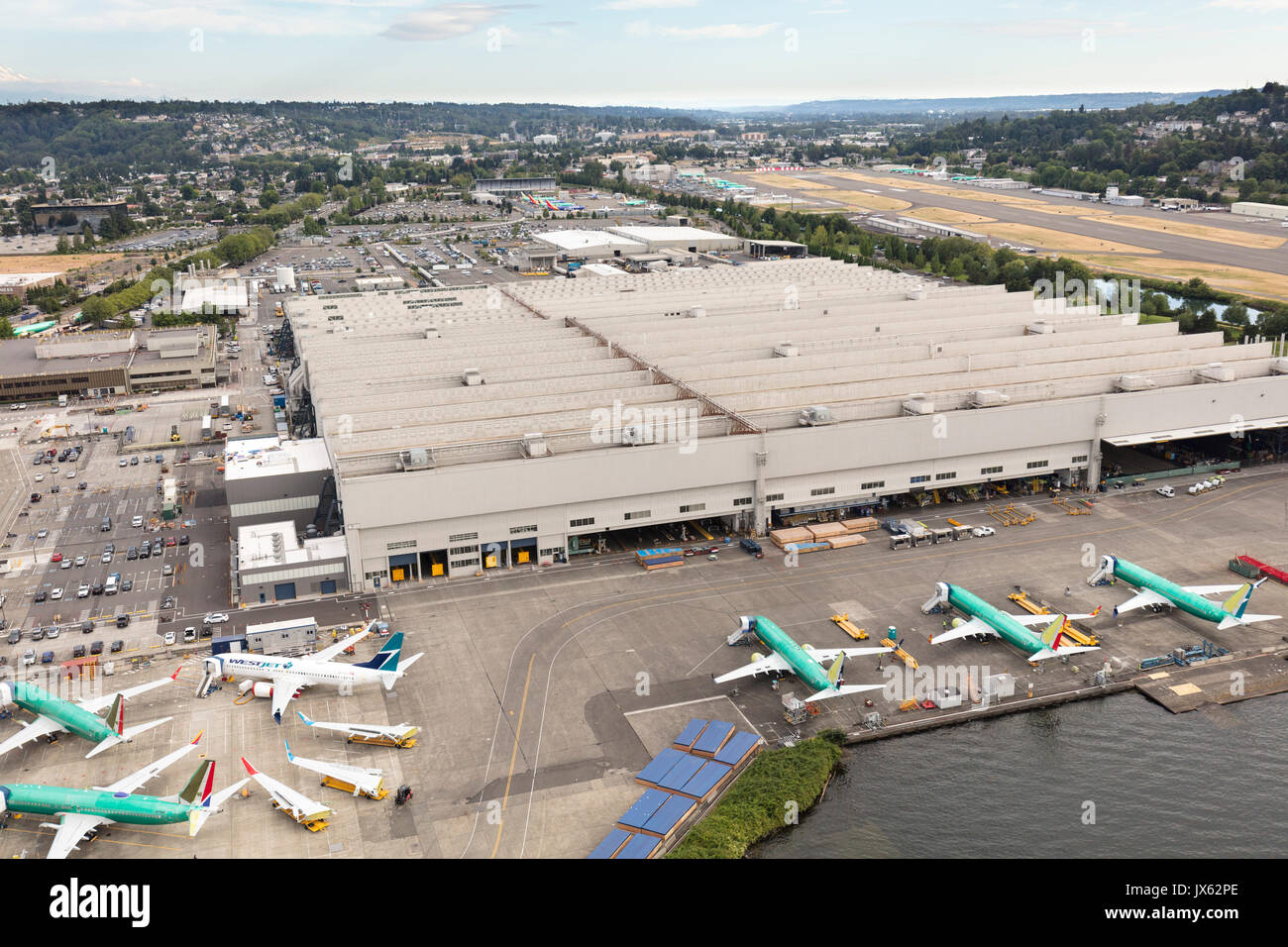 737 Renton Flugzeugbau boeing -Fotos und -Bildmaterial in hoher Auflösung – Alamy
