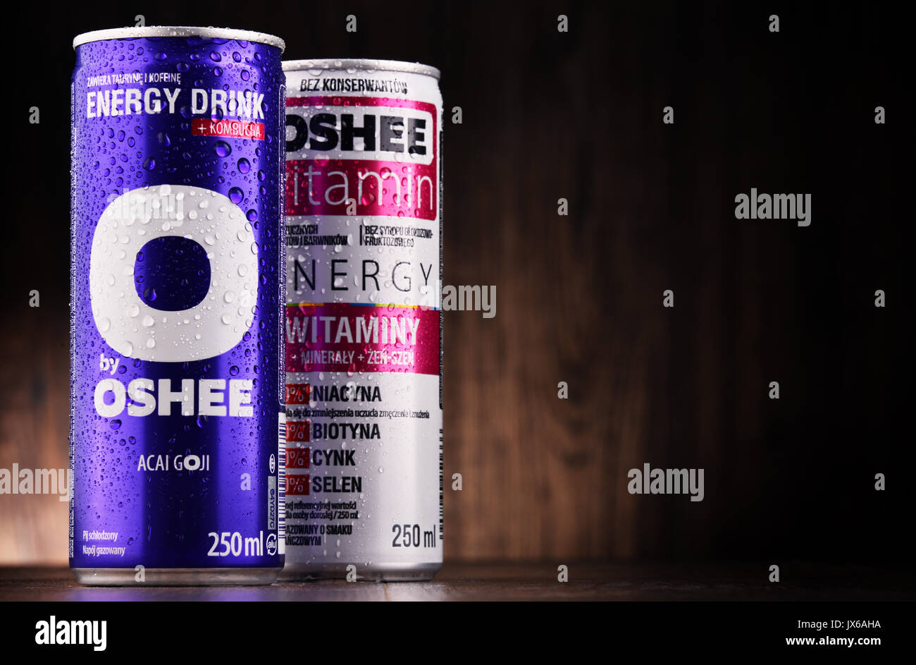 Zwei Dosen Oshee energy drinks Stockfotografie Alamy