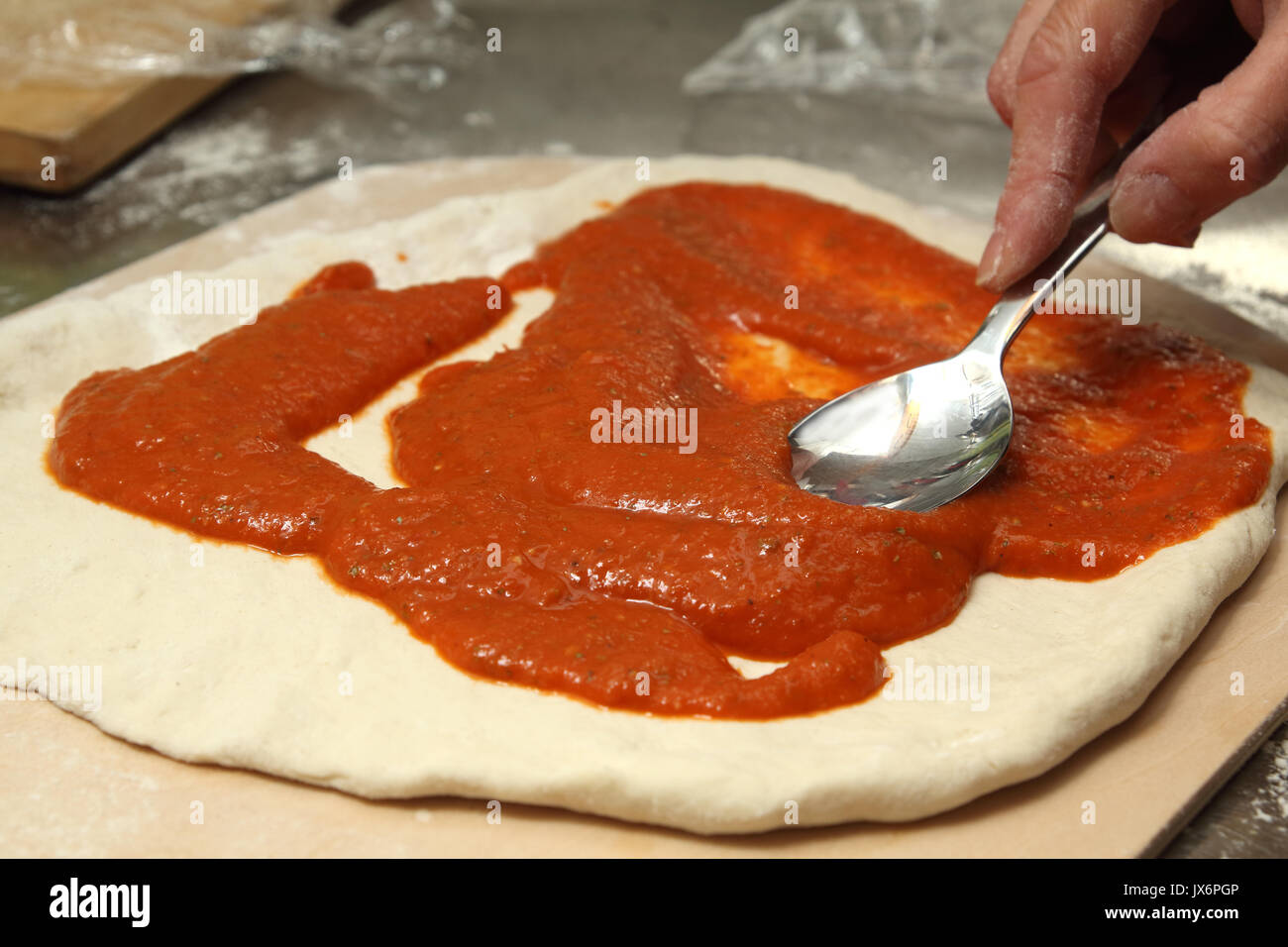 Pizzateig Stockfoto