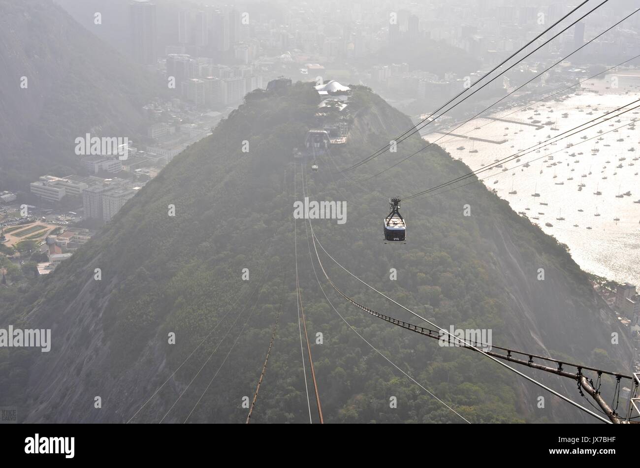 Eine Seilbahn Blick auf Rio de Janeiro. Stockfoto