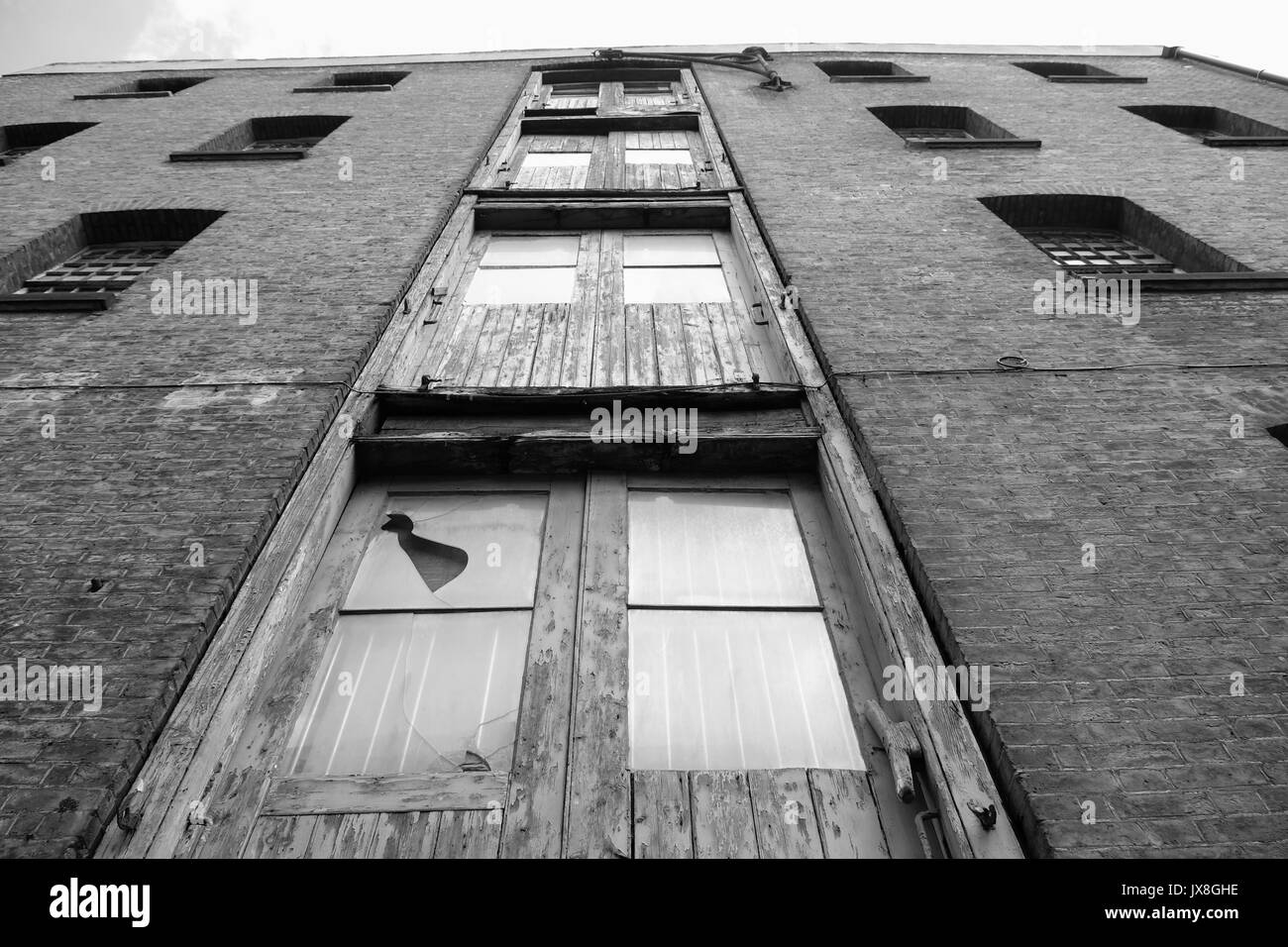 Eine alte verlassene Wharf Lager in Southwark, London in der Nähe der Themse Stockfoto