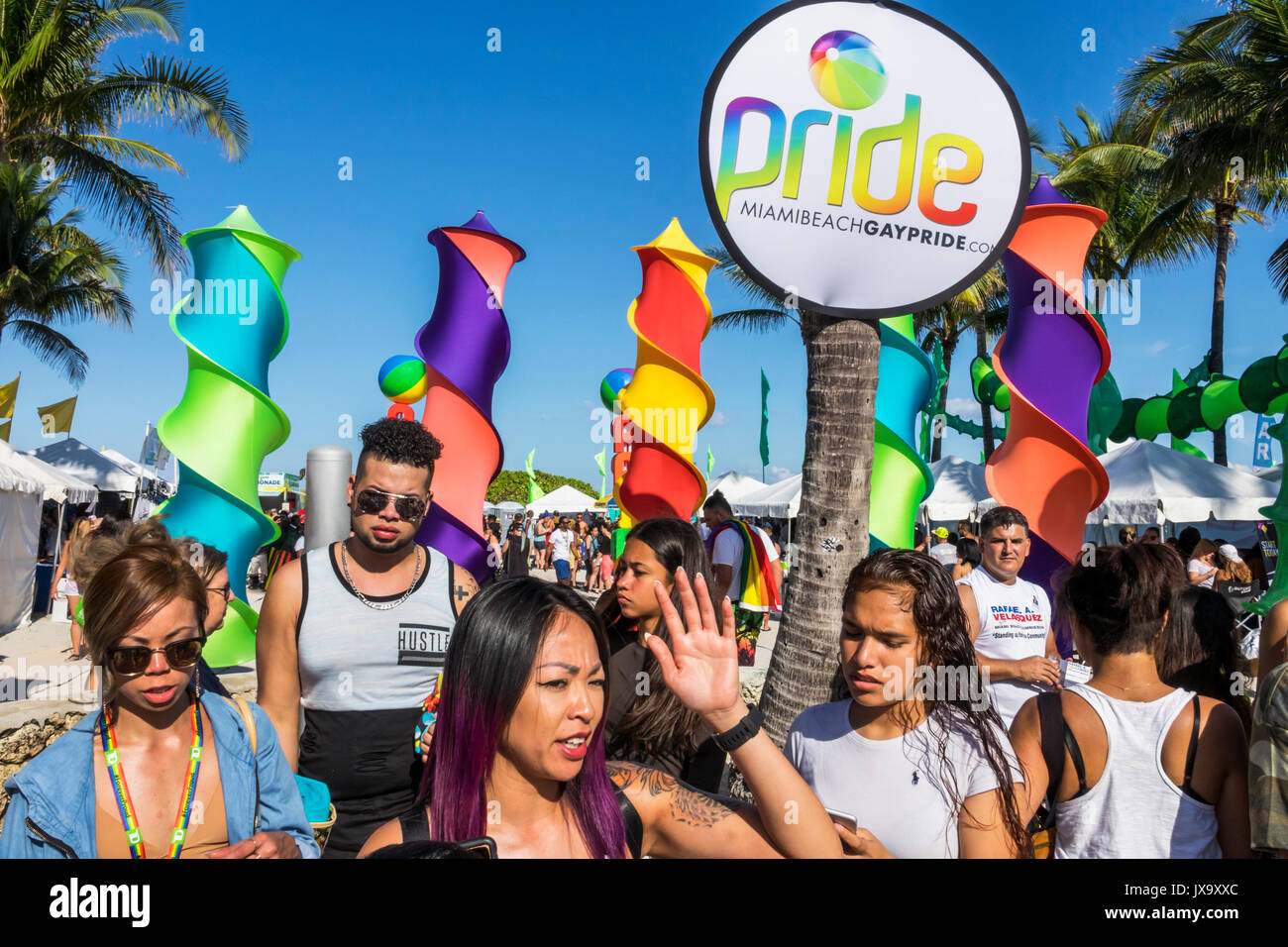 Miami Beach, Florida, Lummus Park, Gay Pride Week, LGBTQ, LGBT, Miami Beach, Pride Festival, Besucher reisen Reisen Touristik Wahrzeichen Stockfoto