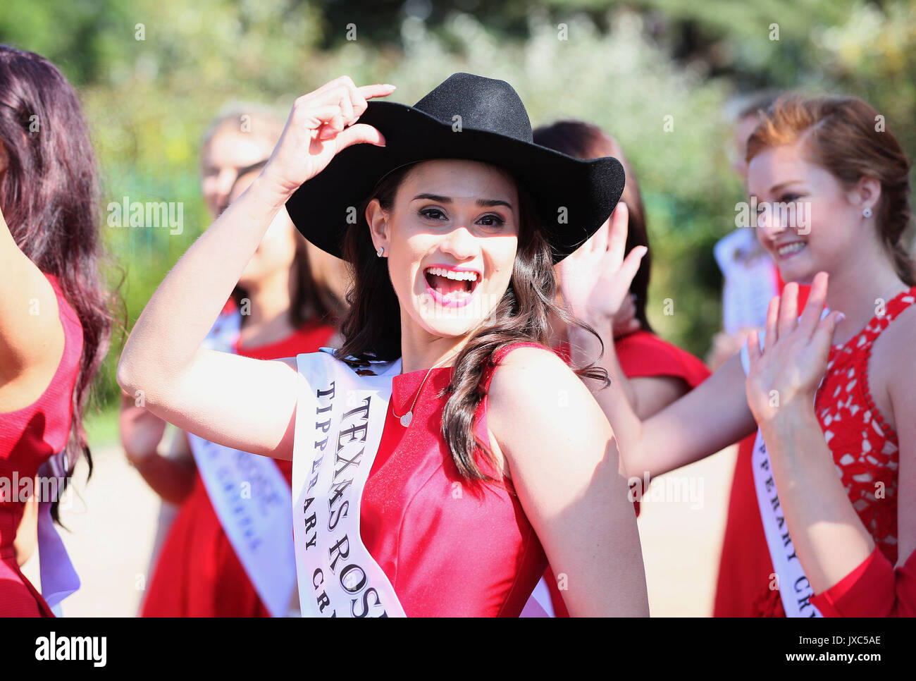 Texas rose Lydian Lawler Lopez zu einem Fotoshooting, auf dem Gelände der Malahide Castle, Dublin, die 65 Internationale Rosen gehofft, dass es bis zum Jahr 2017 International Rose Fernsehen Auswahl zu treffen. Stockfoto