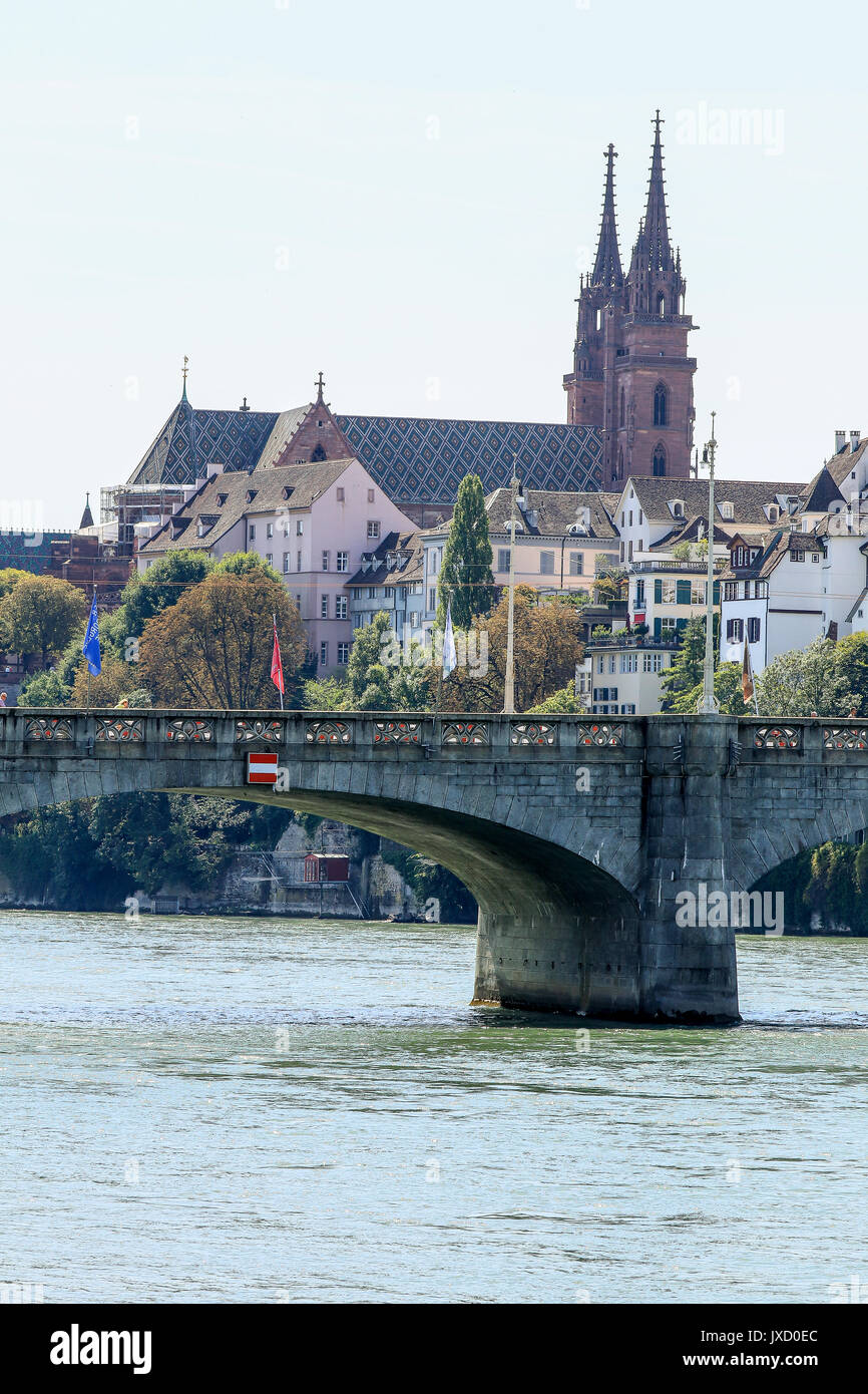 Blick auf die Altstadt von Basel, Schweiz. Stockfoto