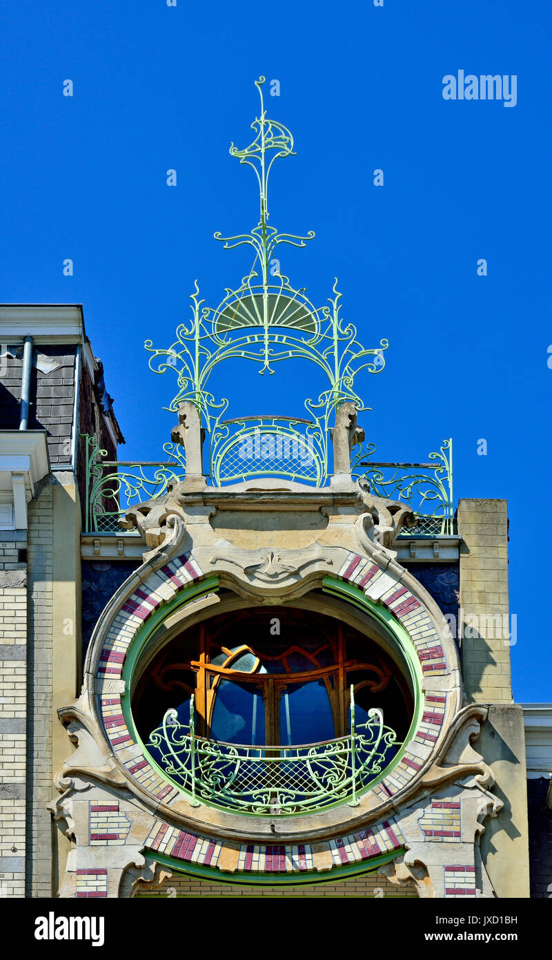 Brüssel, Belgien. Maison de Saint-Cyr/Saint Cyr Huis, Wohnhaus (Art Nouveau Stil: Gustav Strauven, 1903) Square Ambiorix, Detail der Fassade Stockfoto