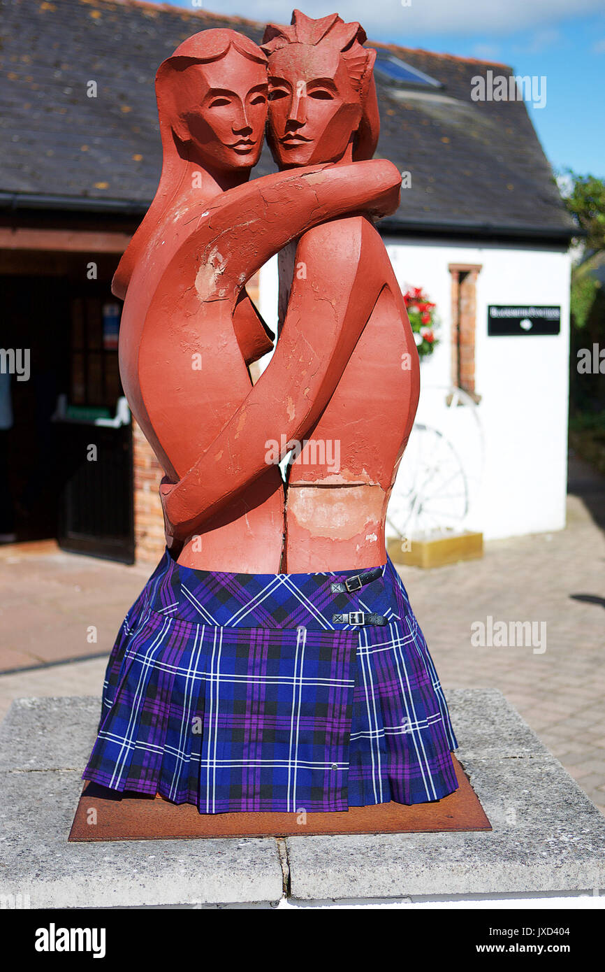 Hugging Skulptur in Gretna Green. Stockfoto