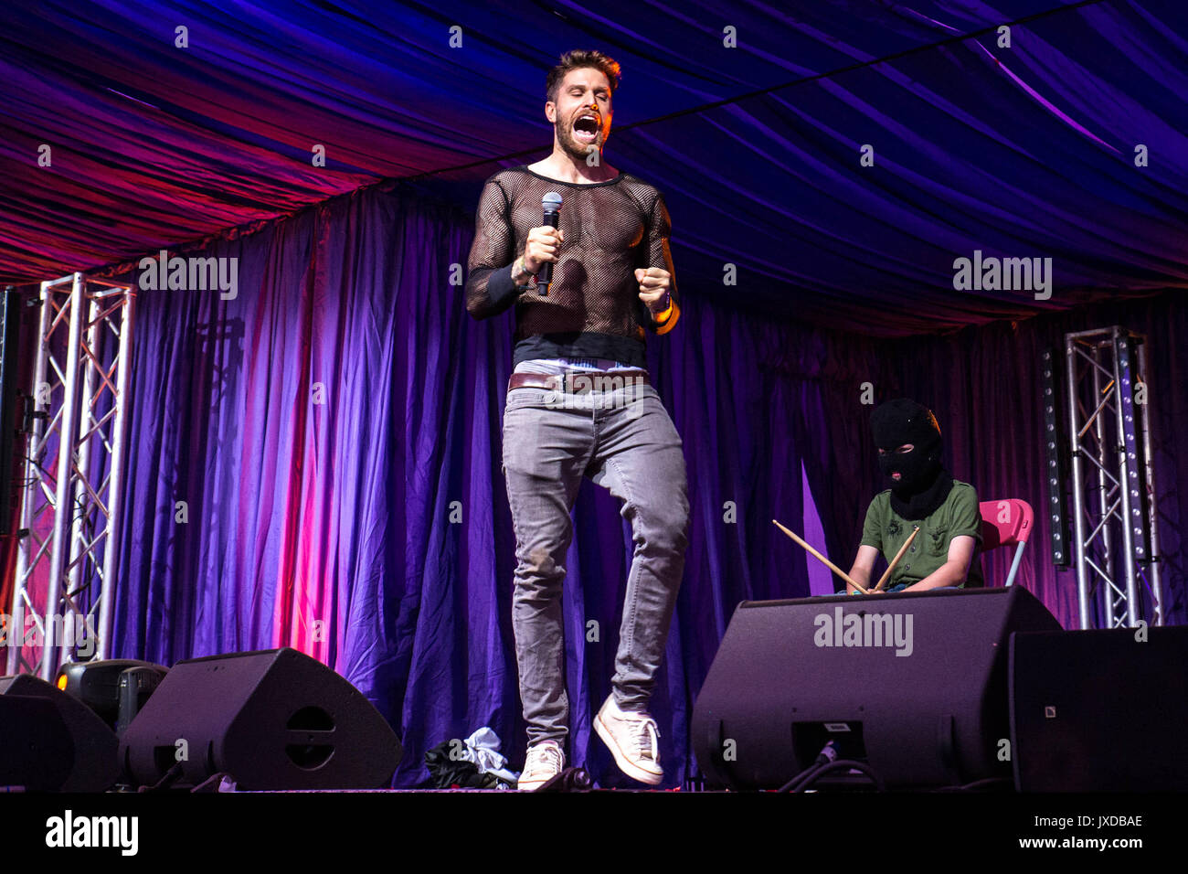 Latitude Festival Tag drei an henham Park, Southwold Mit: Joel Dommett Wo: Southwold, Großbritannien Wann: 16 Aug 2017 Quelle: WENN.com Stockfoto