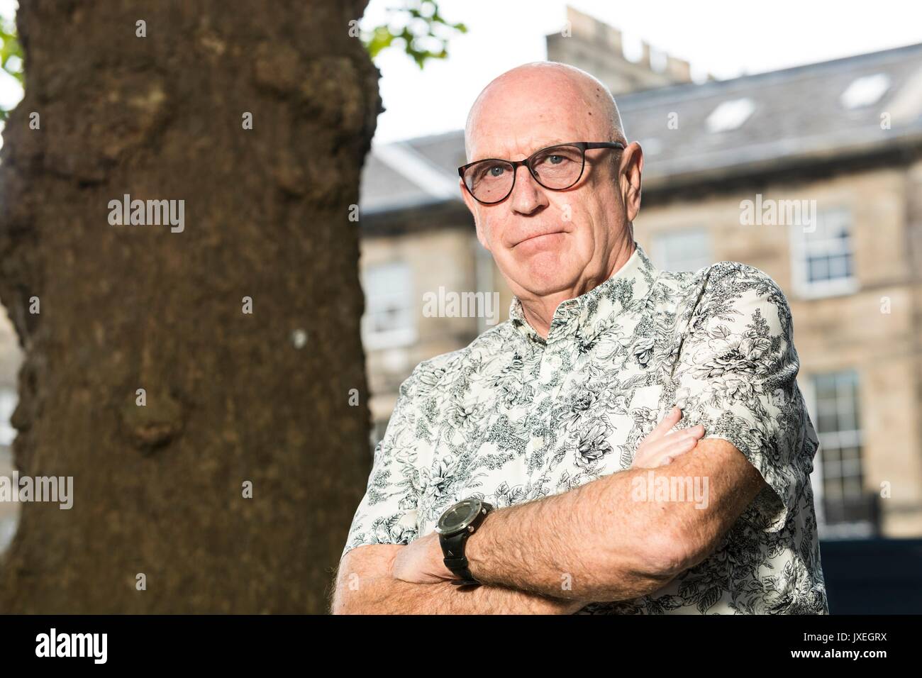 Edinburgh, Großbritannien. 16 Aug, 2017. Quintin Jardine erscheinen an der Edinburgh International Book Festival Quintin Jardine ist eine schottische Autor von drei Serie von Kriminalromanen mit dem fiktiven Figuren Bob Skinner, Oz Blackstone, und Primavera Blackstone. Credit: Rich Dyson/Alamy leben Nachrichten Stockfoto