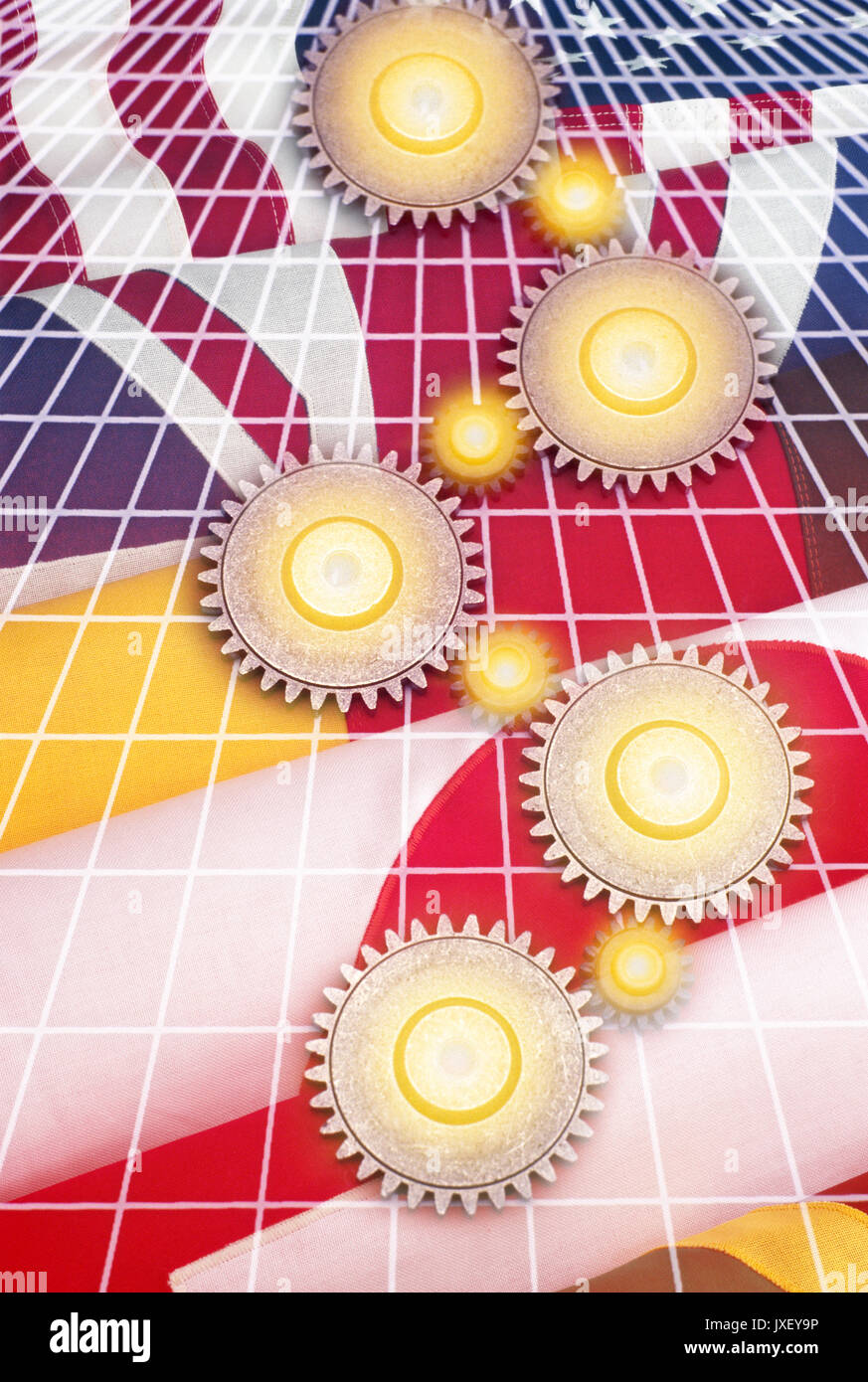 Verriegelung COG ZAHNRÄDER AUF GRID ÜBER NATIONALE FLAGGEN DER USA VEREINIGTES KÖNIGREICH DEUTSCHLAND JAPAN SCHWEIZ SÜDAFRIKA Stockfoto