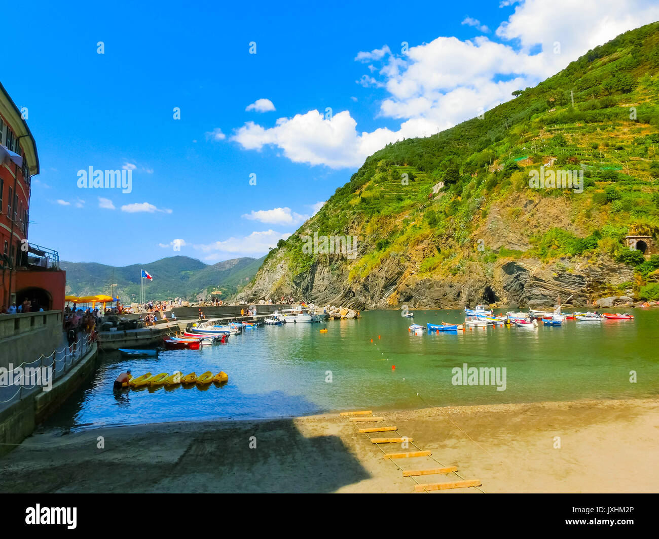 Vernazza, Italien - September 09, 2015: Die Küste von Vernazza Stockfoto