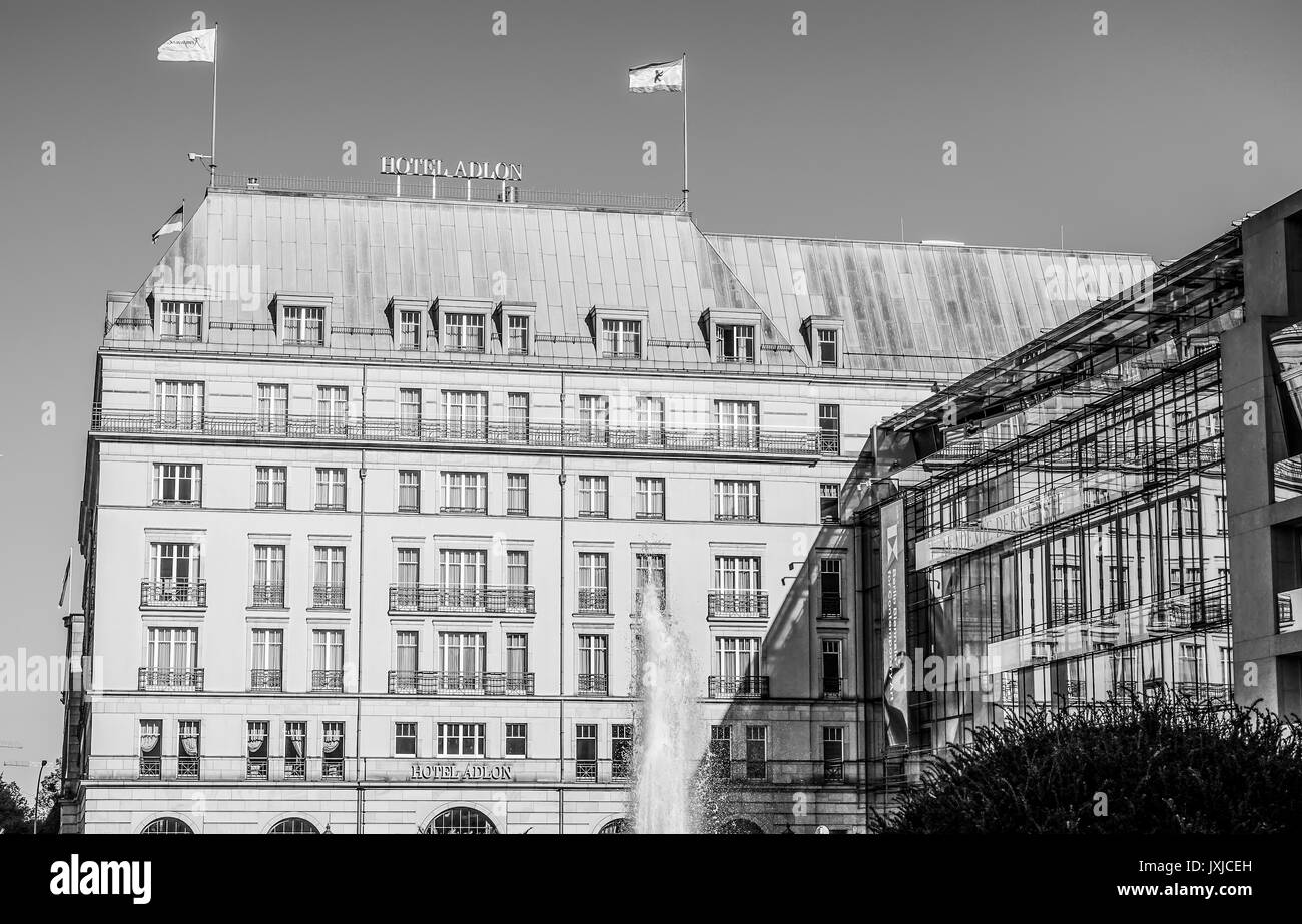 Berühmten und teuren Hotel Adlon Kempinski in Berlin - Berlin/Deutschland - am 2. SEPTEMBER 2016 Stockfoto