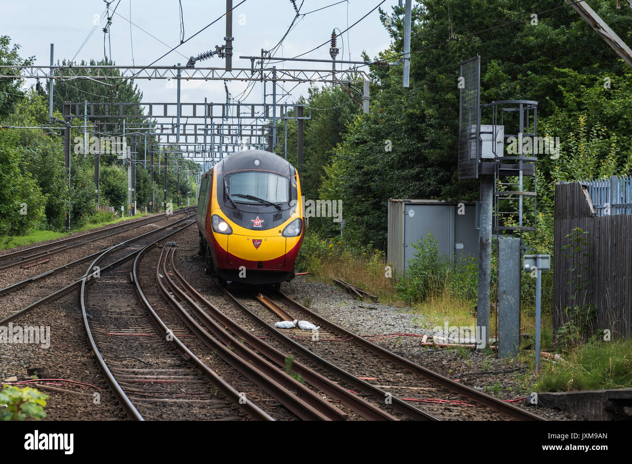Virgin Rail Pendolino in Cheadle Hulme Stockfoto