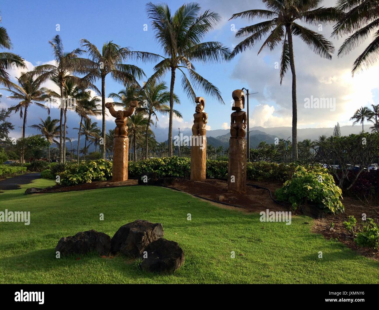 Polynesische Figuren, Oahu, Hawaii Stockfoto