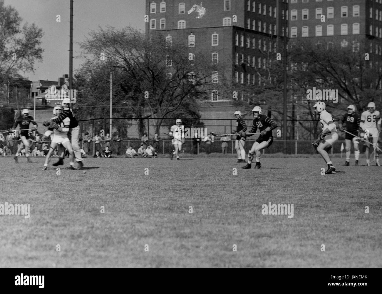 Lacrosse Aktion Aufnahme während der Hopkins vs Princeton übereinstimmen, 1947. Stockfoto