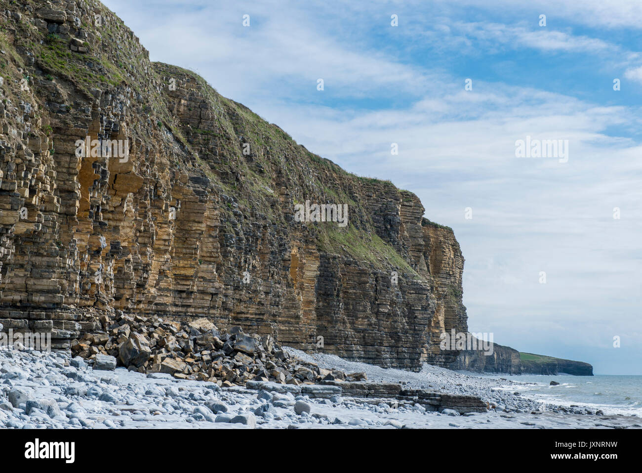 Felssturz an der Oolitic Kalkfelsen an der Glamorgan Heritage Coast South Wales Stockfoto