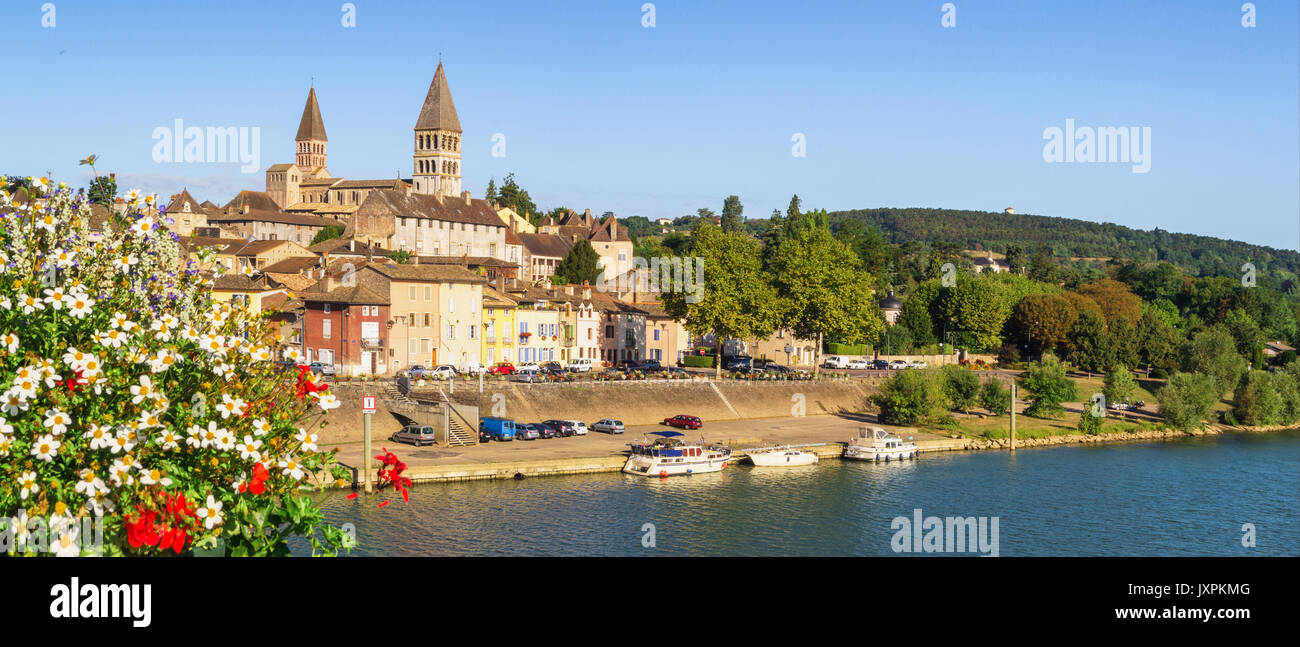 Panorama von Tournus, Frankreich Stockfoto