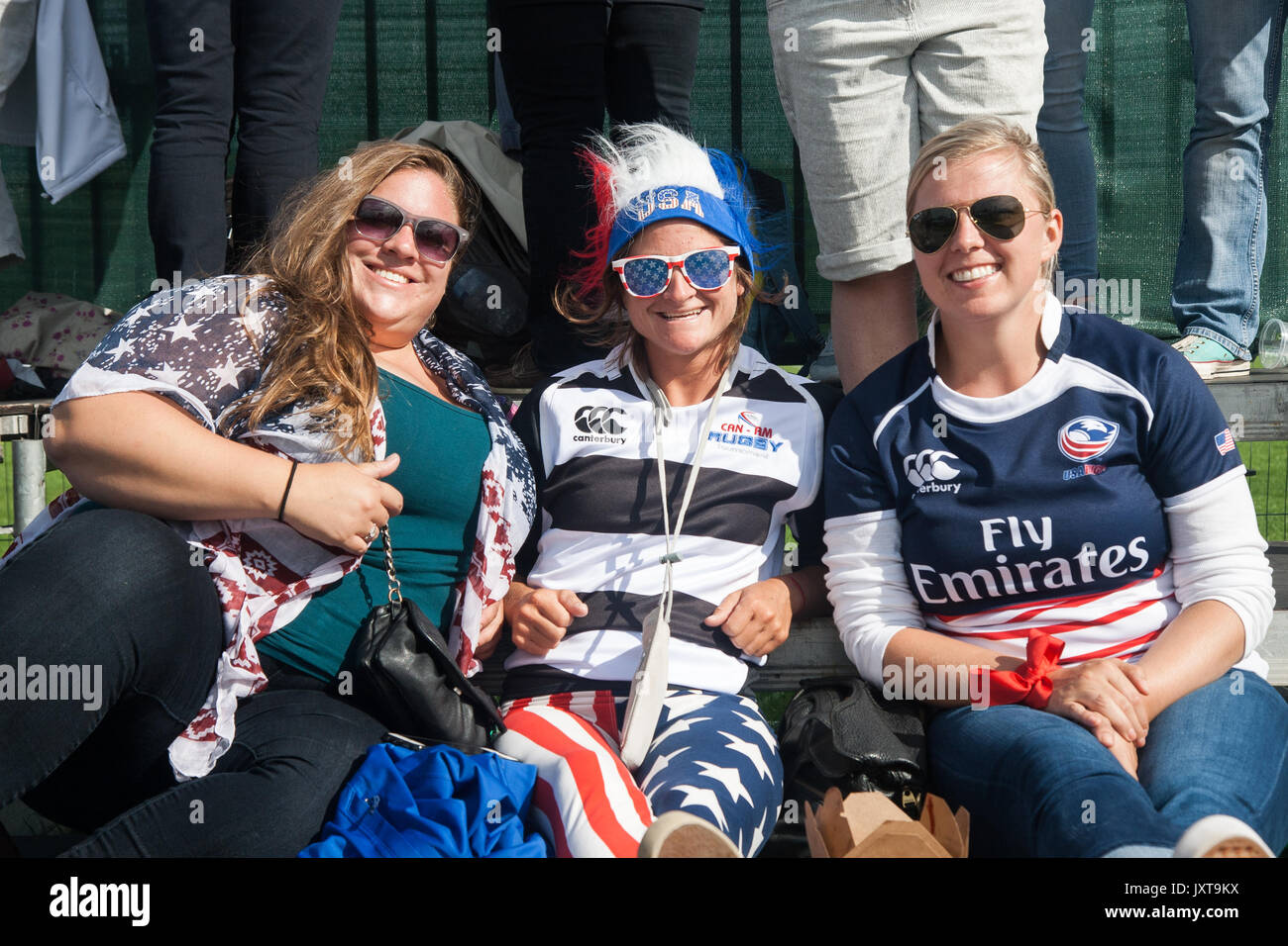 Dublin, Irland. 17. August 2017. USA Fans bei den Frauen Rugby World Cup in Billings Park UCD, Dublin. Credit: Elsie Kibue/Alamy leben Nachrichten Stockfoto