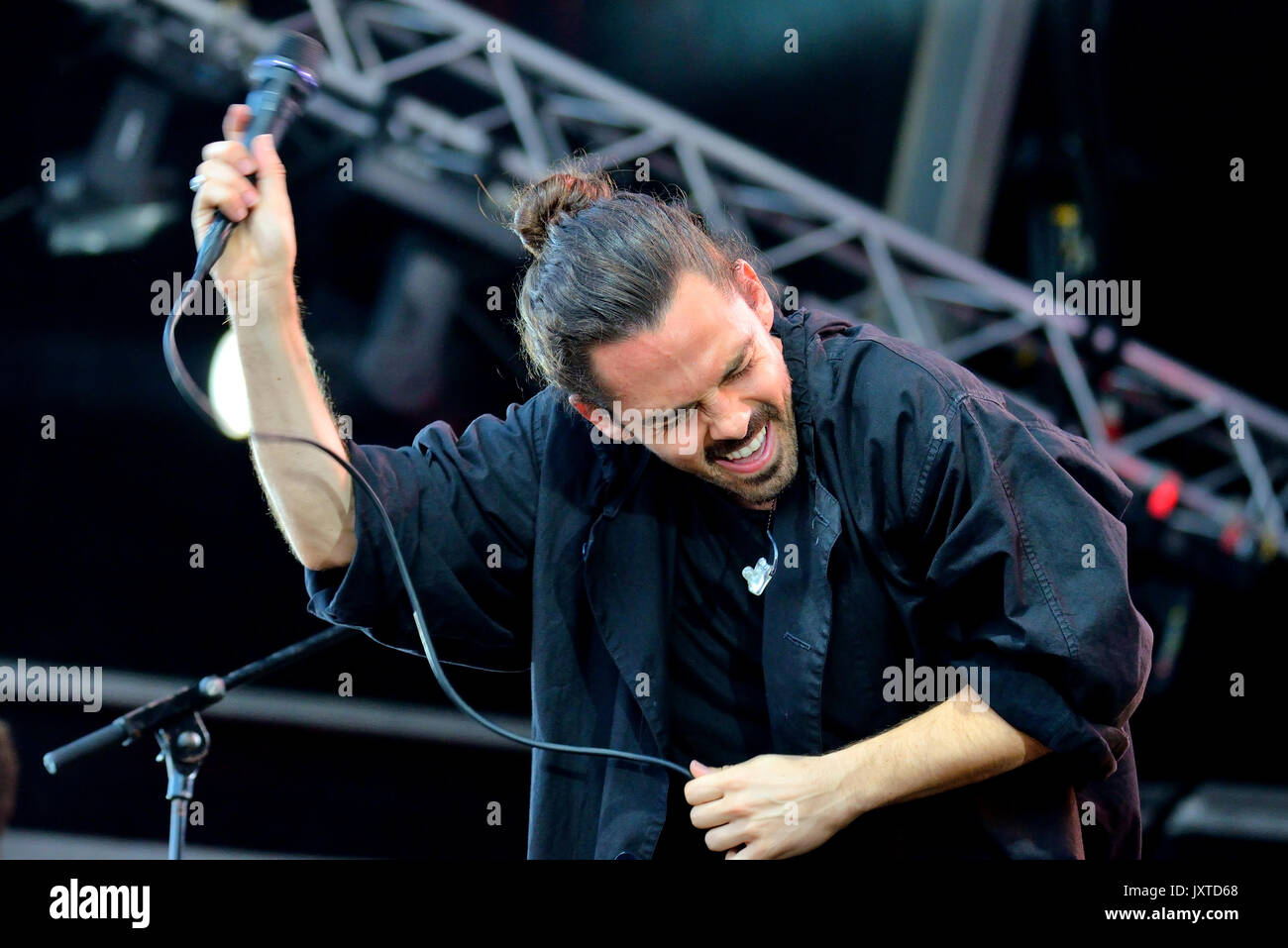 BARCELONA - 31. Mai: Einheimische (Indie Rock Musik Band) im Konzert an Primavera Sound Festival 2017 führen sie am 31. Mai 2017 in Barcelona, Spanien. Stockfoto